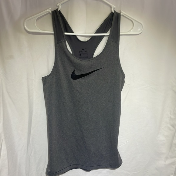 NIKE DRI-FIT work out shirt - Picture 4 of 4